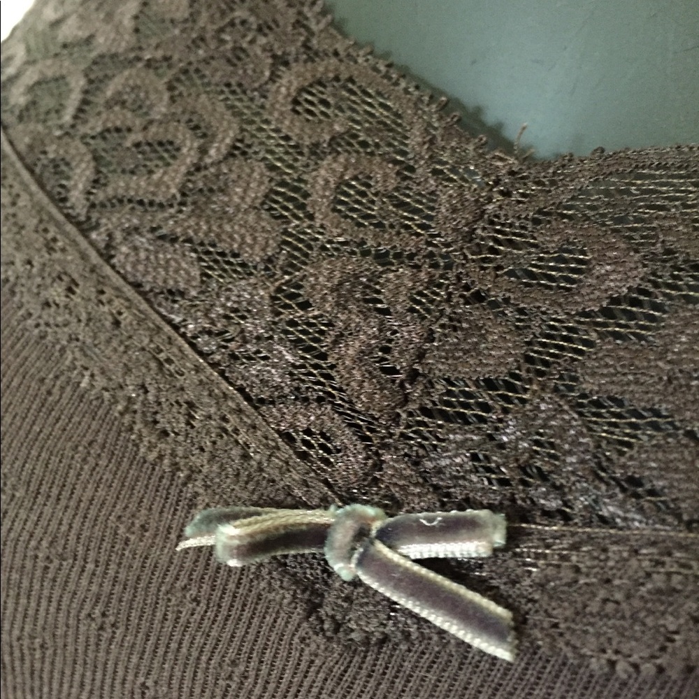 Express Tank Top - Picture 4 of 4